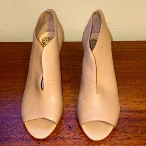 Block heel peep toe-Vince Canuto